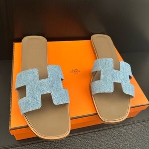 100% Authentic Hermes Denim Oran Sandals